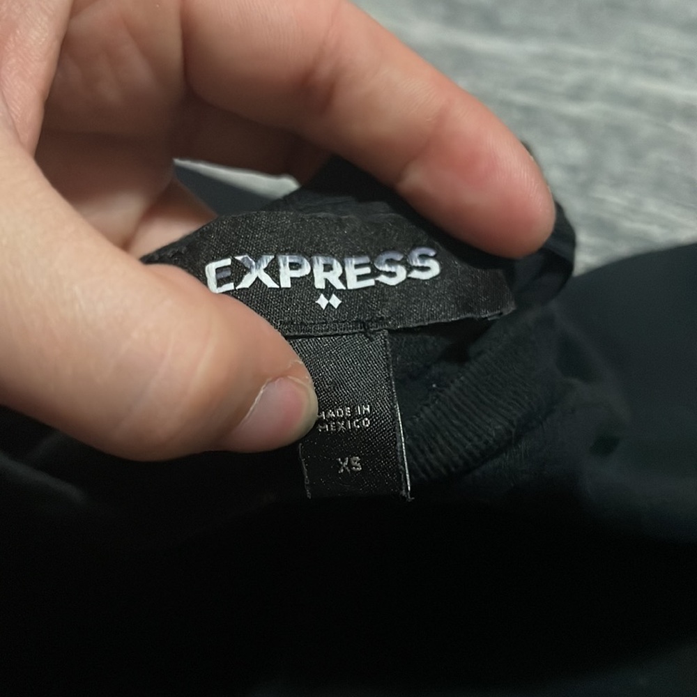 express tee - Picture 3 of 3